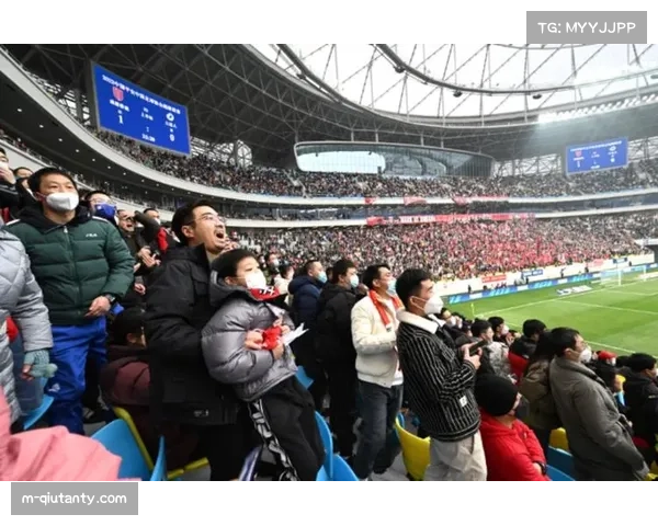 天气预报影响战术选择，大连人与成都蓉城之战或成“高空球”对决
